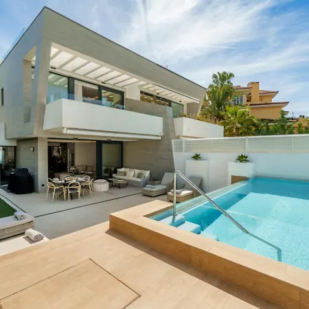 Villa Perfect Villa. Enjoy Your With Private Pool Marbella